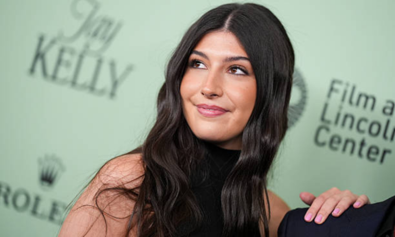 Sunny Sandler Biography, Age, Height, Net Worth & More