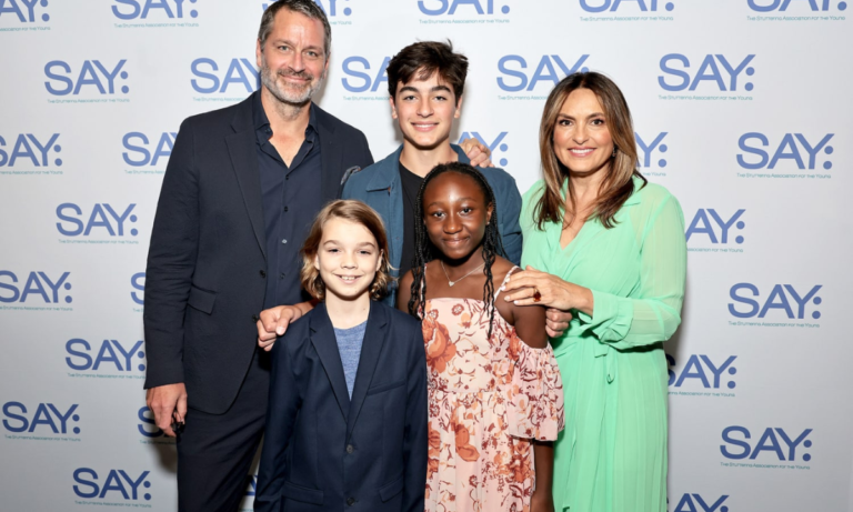 All About Mariska Hargitay and Peter Hermann's Relationship